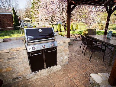 Built in Weber grill