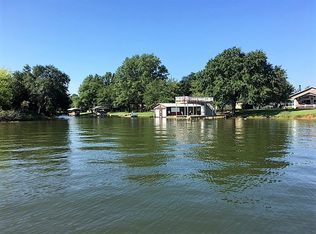 126 Xit Ranch Rd, Trinidad, TX 75163