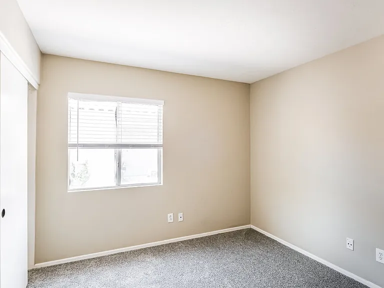 12649 W Shaw Butte Dr — Photo 14