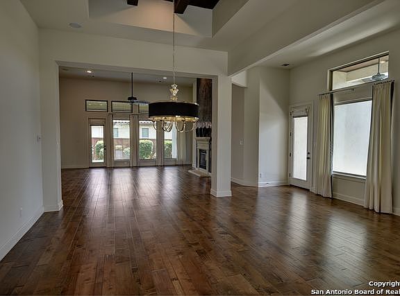 3rd image of 4403 Eton Pl