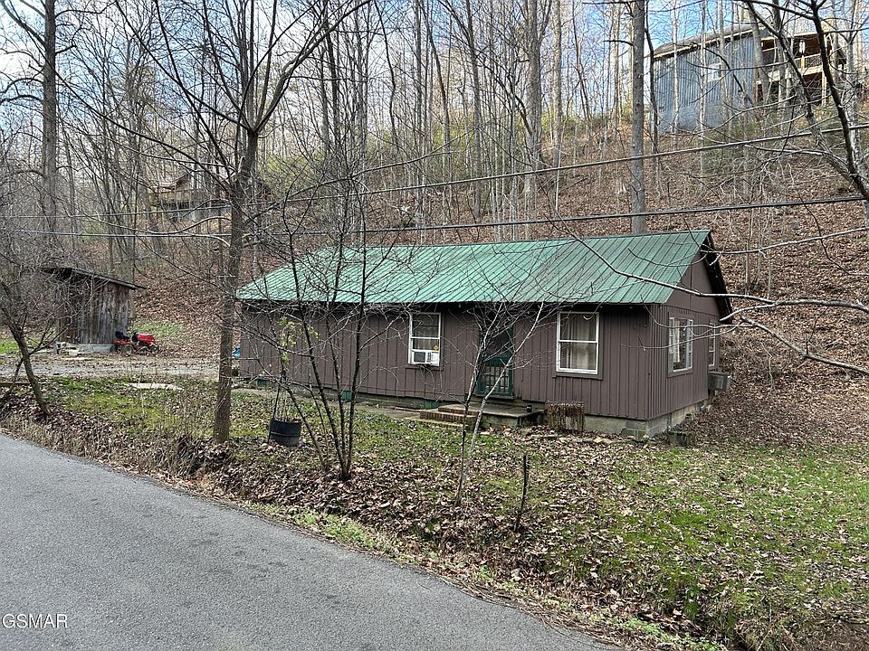 1st image of 1053 Johns Branch Rd