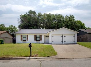 717 Reveille Rd, Fort Worth, TX 76108