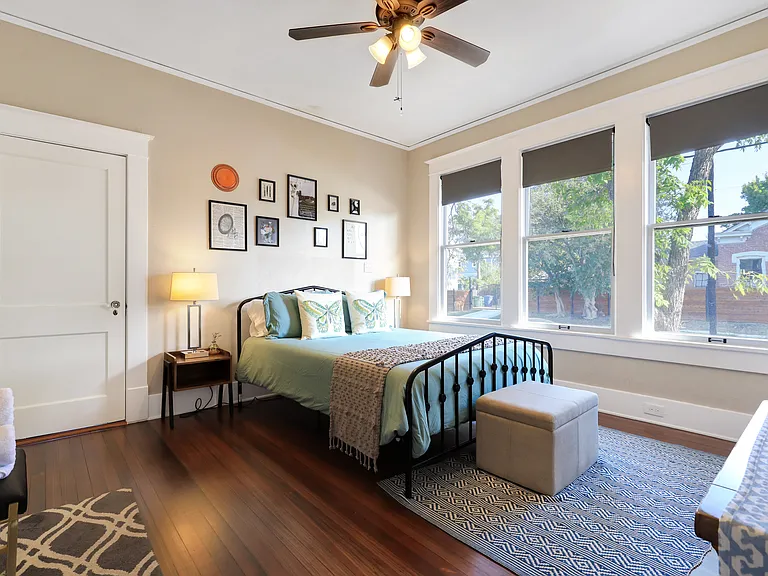 802 N Olive St — Photo 13