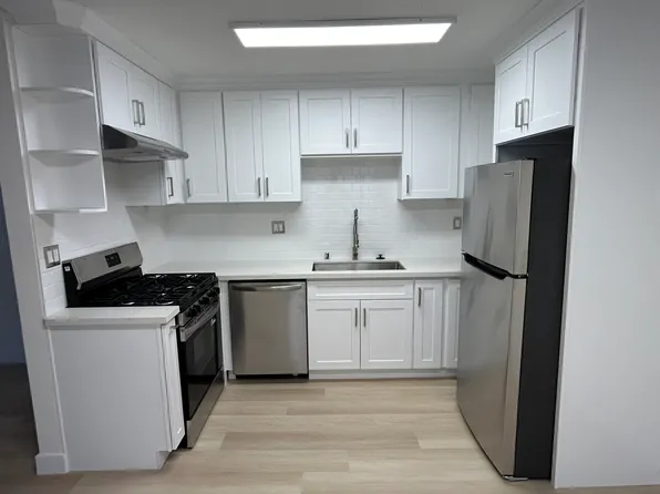 4415 W 170th St APT 5, Lawndale, CA 90260