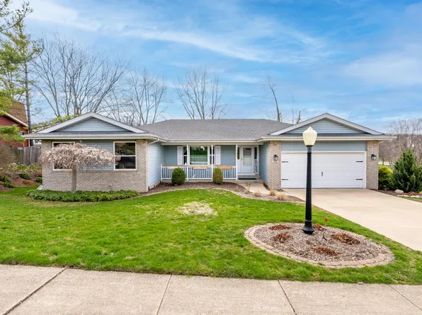 315 Fairfield Dr, Crown Point, IN 46307