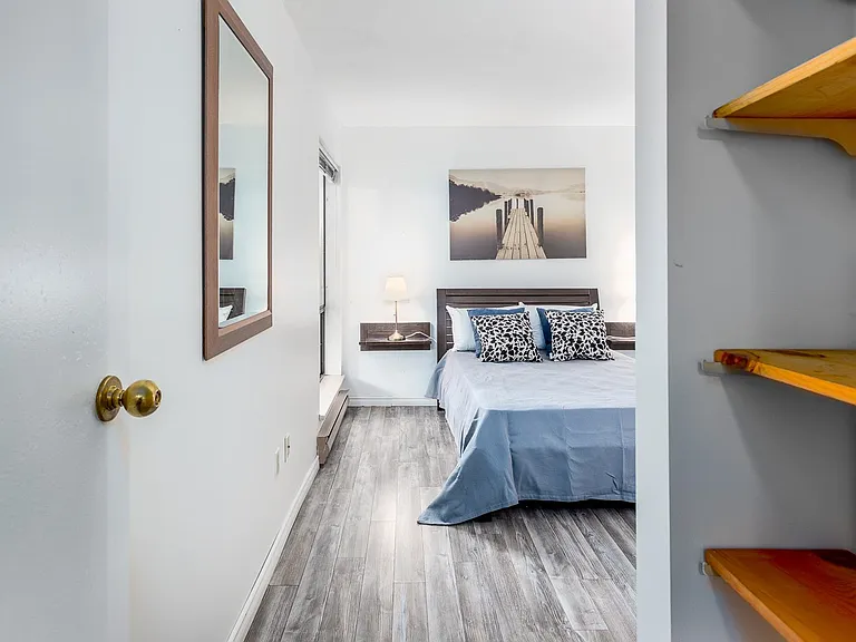 1405 Haro St #103 — Photo 9