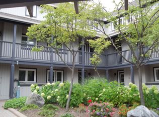 832 Suncrest Cir, Collingwood, ON L9Y 5C7