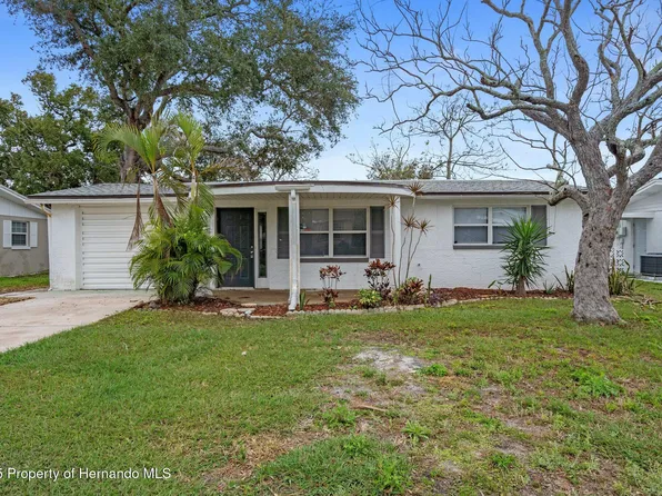 6414 Kelso Dr, Port Richey, FL 34668