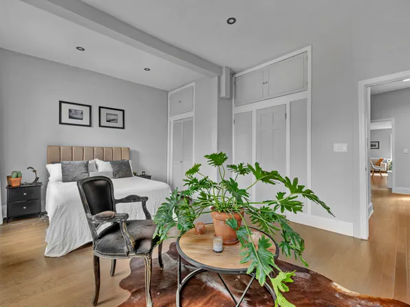 72 East 93rd Street image 11 of 16