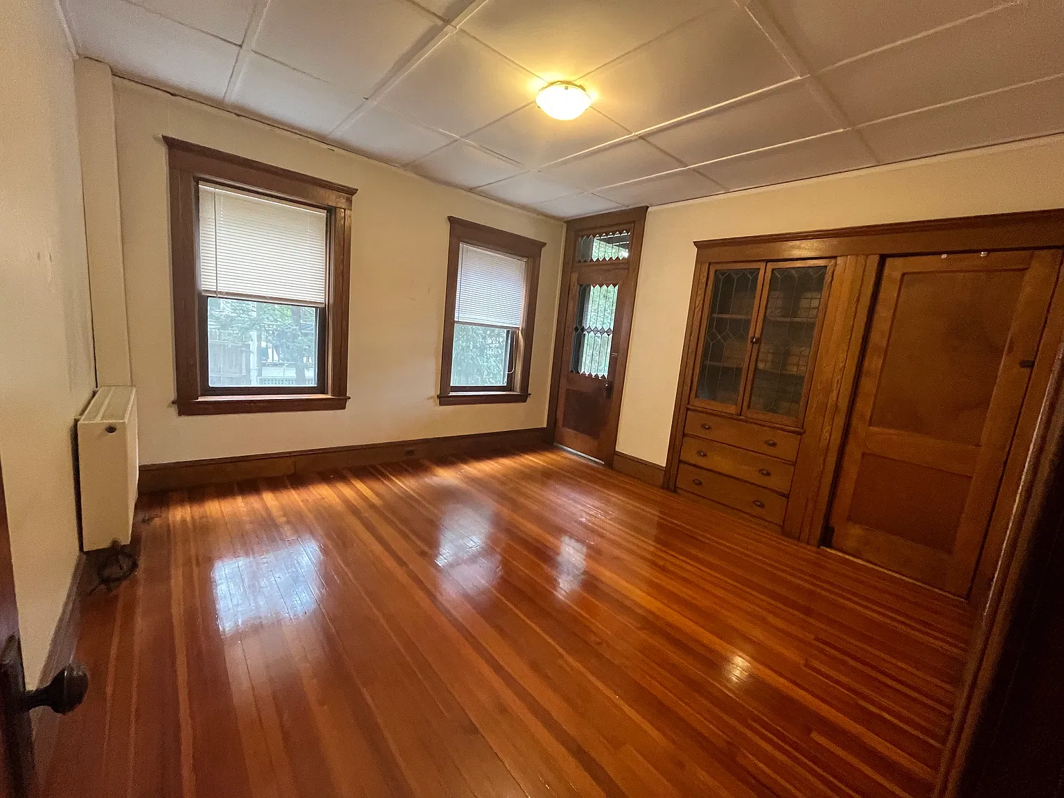2 bed, $1,975 — Photo 2