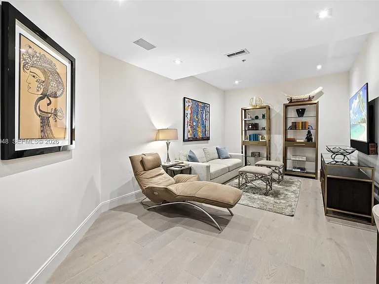 13633 Deering Bay Dr #225 — Photo 13