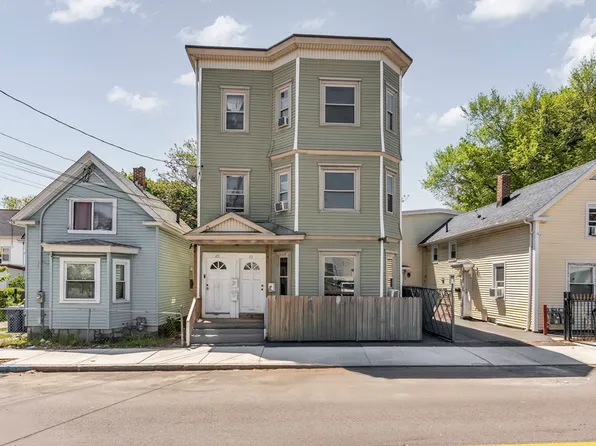 23-25 Newton St, Lawrence, MA 01843