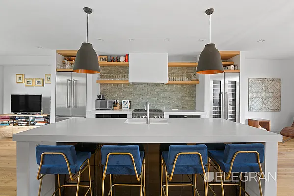 Sold by (Legacy) Elegran | media 5