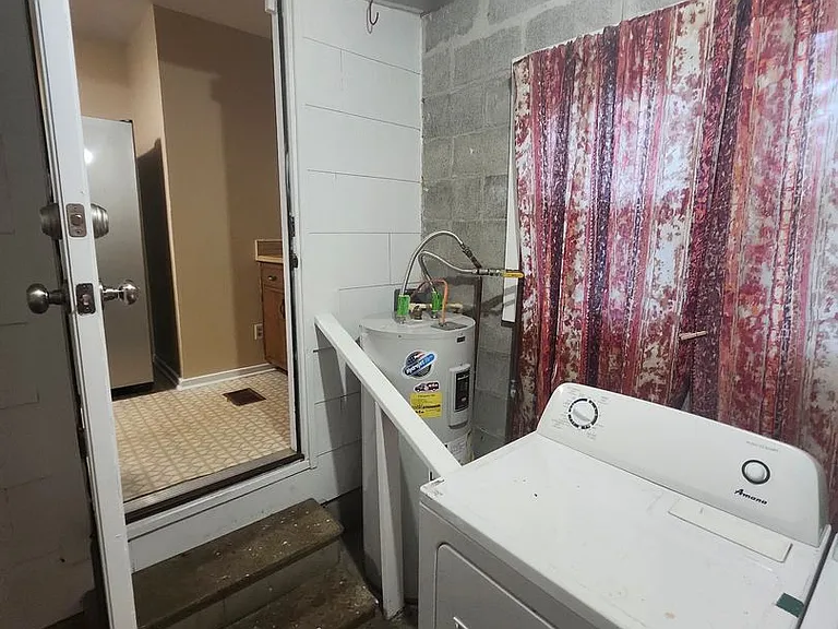 301 Gaile Ave — Photo 20