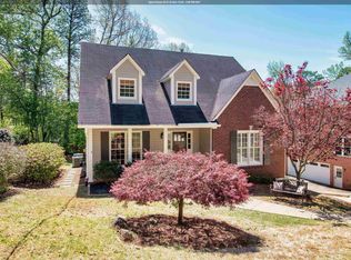 1517 Wellington View Rd, Birmingham, AL 35209