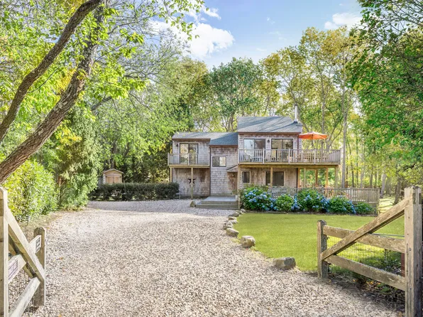 268 Fresh Pond Rd, Amagansett, NY