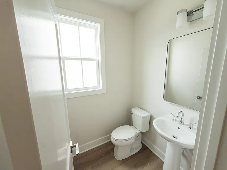 828 Silva Loop — Photo 20