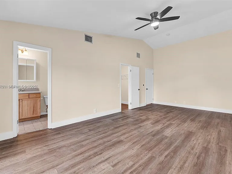 1406 NW 8th St — Photo 18