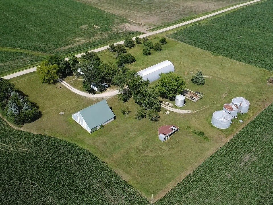 1st image of 419 280th St