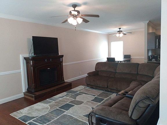 Family Room-2