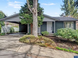 1022 Pali Dr NW, Salem, OR 97304