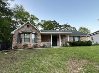 6712 Autumn Ridge Dr, Mobile, AL 36695