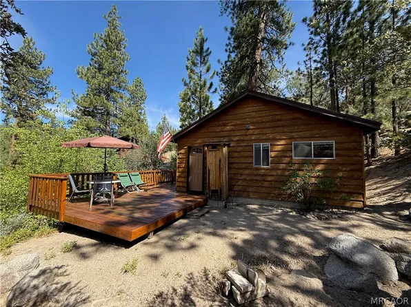 39155 Cedar Dell Rd, Fawnskin, CA 92333