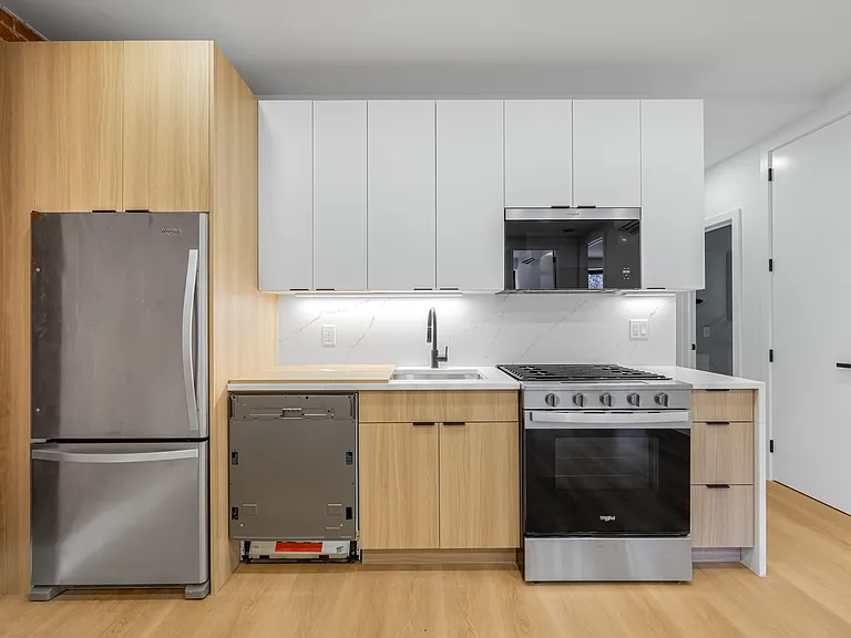 463 Columbus Ave #1B — Photo 5