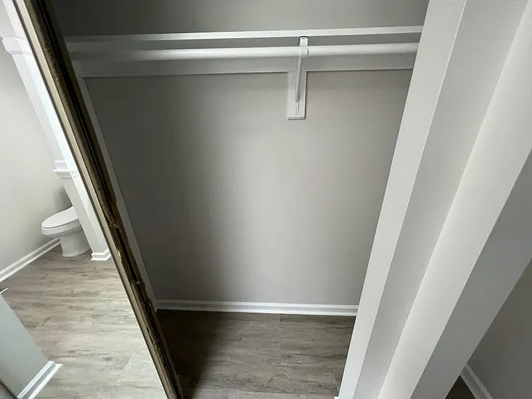 2824 Henslowe Dr — Photo 50