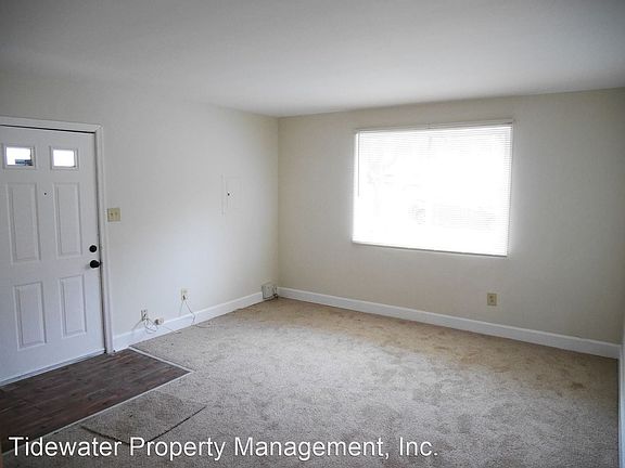 3rd image of 305 Dawson Ave APT A