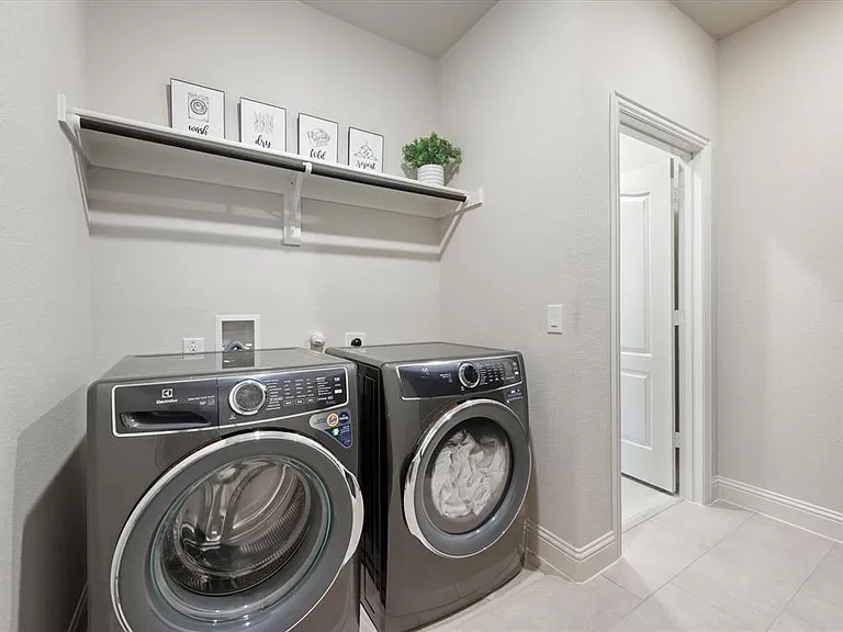 5038 Ridgegate Ln — Photo 6