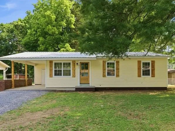 911 Bomar St, La Fayette, GA 30728