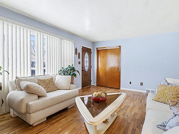 4th image of 640 O'Brien Dr