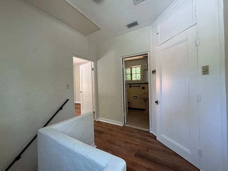 2616 SW 4th Pl — Photo 25
