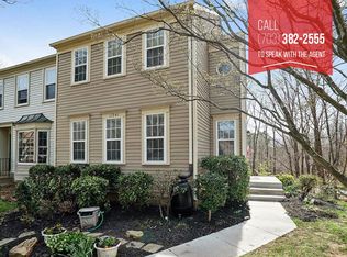 11941 Sentinel Point Ct, Reston, VA 20191