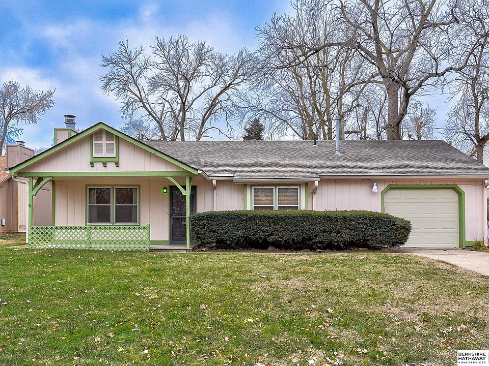 1st image of 7510 Sarpy Ave