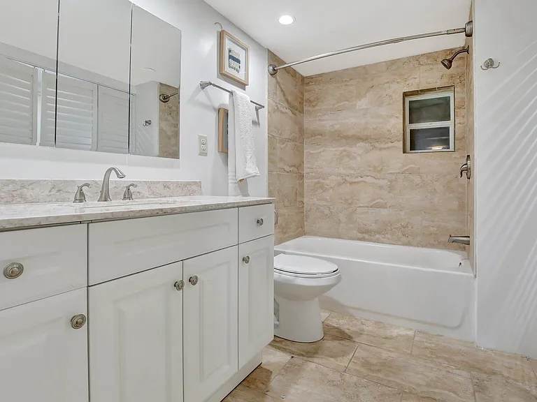 3019 N 57th Dr — Photo 27