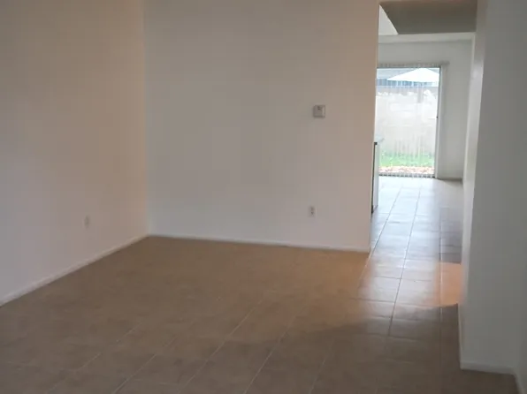 209 Craig Ct APT C, Redlands, CA 92374