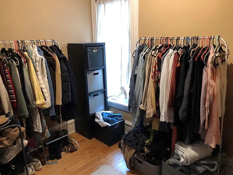 Accessory room off of bathroom. Currently used as a walk in closet. Has been used as an office in the past.