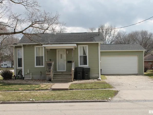128 E North St, Geneseo, IL 61254