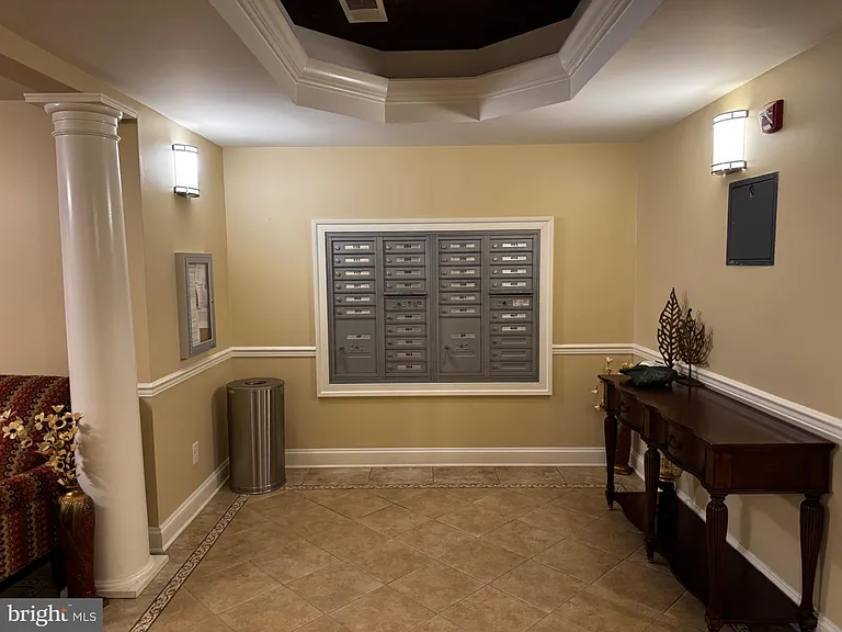 9204 Charleston Dr #303 — Photo 11