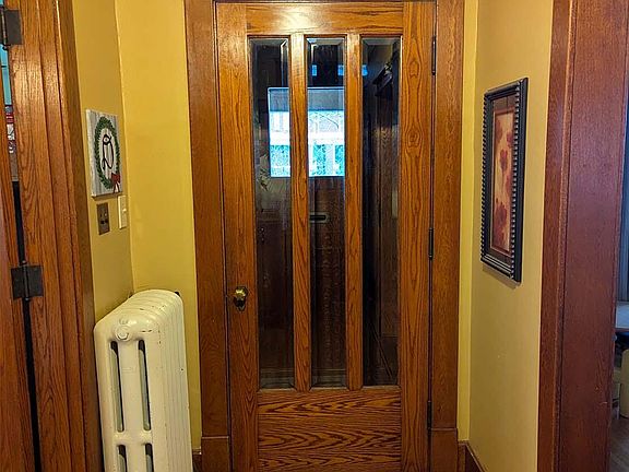 5th image of 430 S Kenilworth Ave