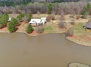 150 Five Point Ln, Terry, MS 39170