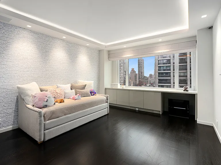 303 E 57th St #25GH — Photo 14