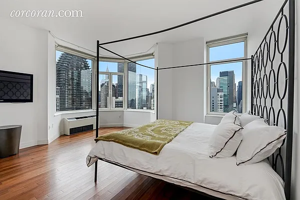 Sold by Corcoran | media 33