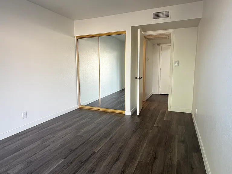 3413 N Sunridge Ln — Photo 26