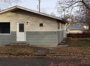 335 E Washington St, Athena, OR 97813