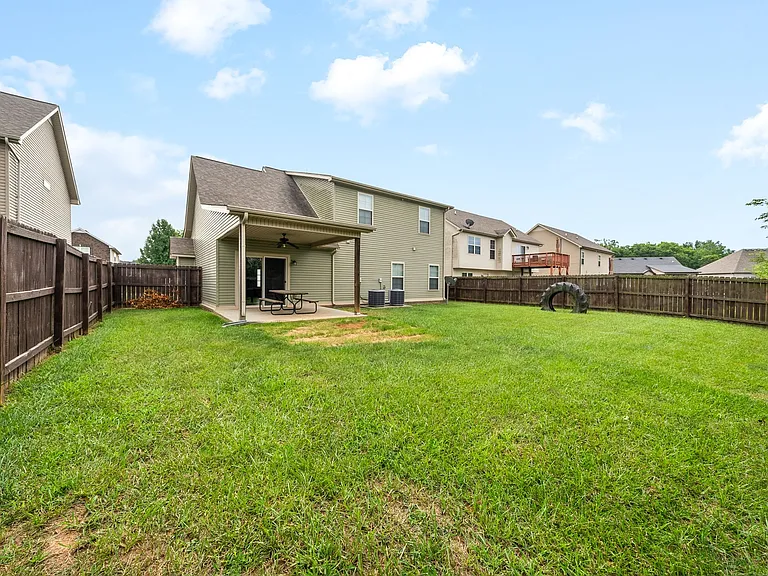 3706 Tradewinds Ter — Photo 32