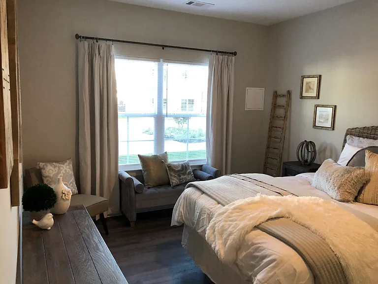 Highland Hills — Photo 11
