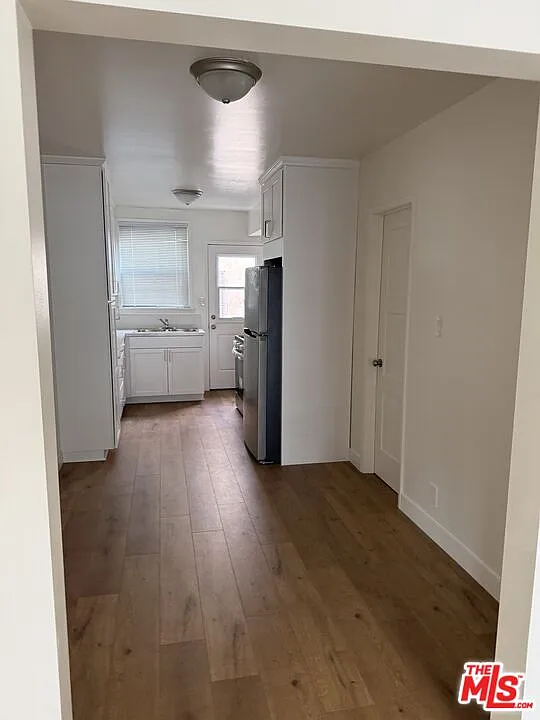 2 bed, 1.0 bath, 845 sqft, $2,700 — Photo 4